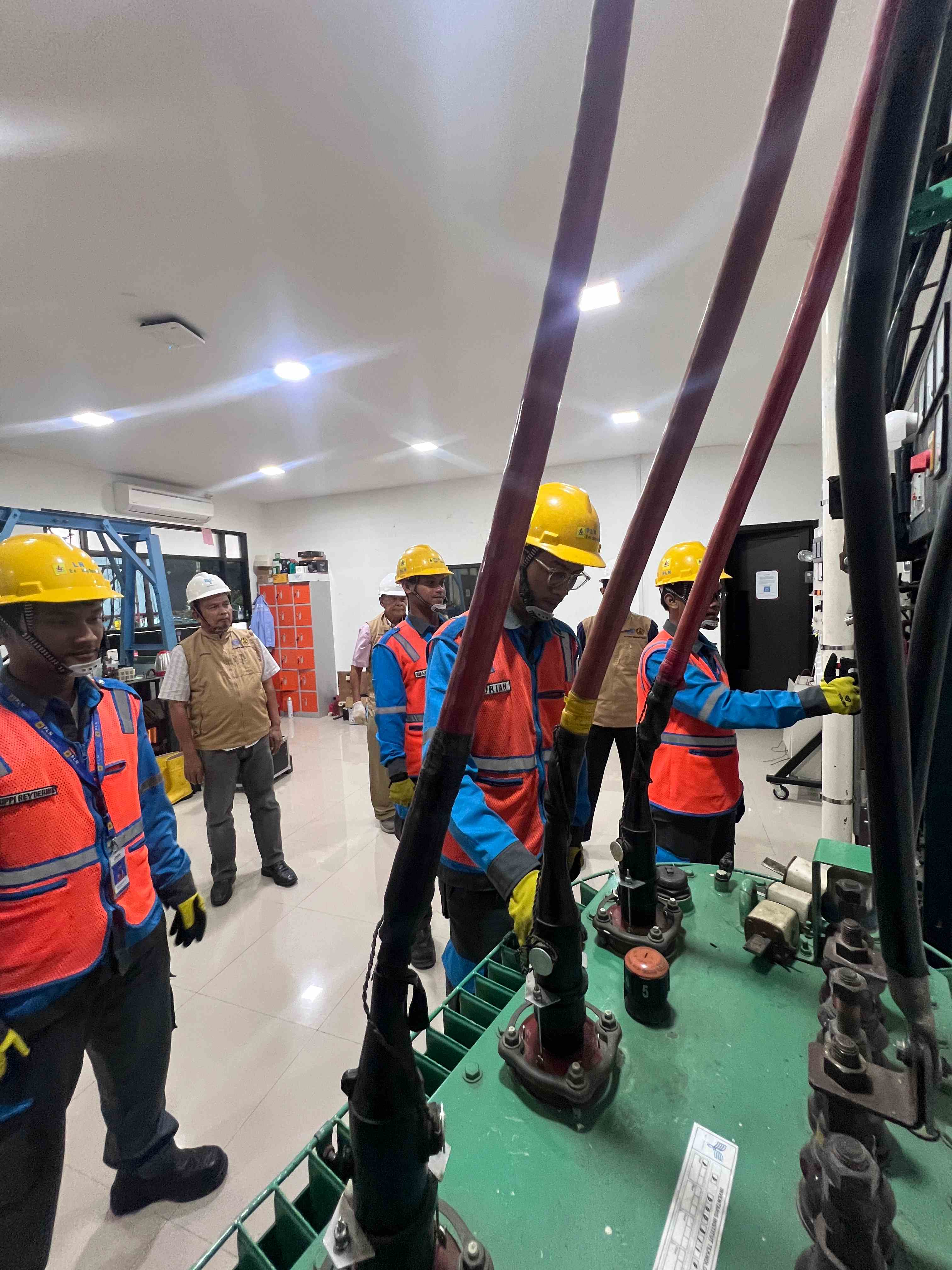 {"id":11,"image":"gallery\/HDTgHT6qVvTKaGZqor5fQipr2bHeIDYkJ2JEyz1y.jpg","title":"Praktik Uji Sertifikasi Kompetensi 2026","created_at":"2026-03-31T07:36:41.000000Z","updated_at":"2026-03-31T07:36:41.000000Z"}title